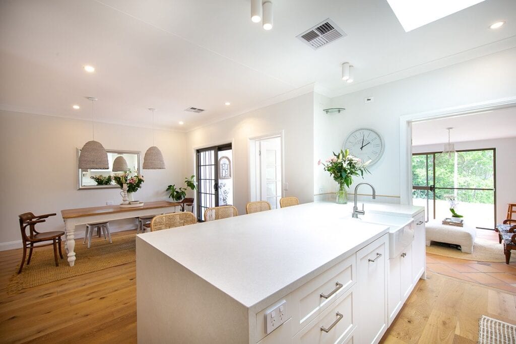 Hamptons Kitchen Island bench with Dining Room View