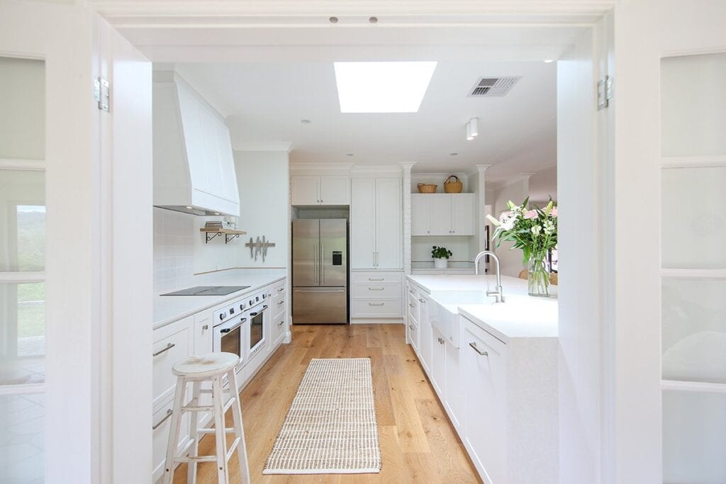 Hamptons Kitchen Setting with Stove, Fridge and Kitchen Sink