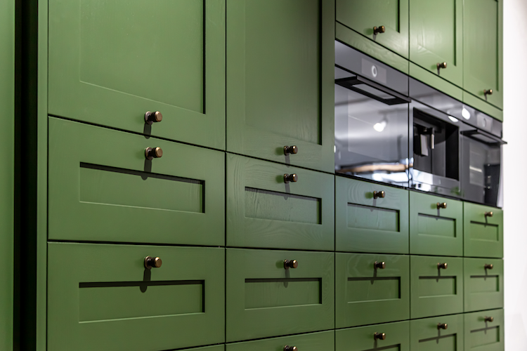 shaker style kitchen with a modern colour cabinetry